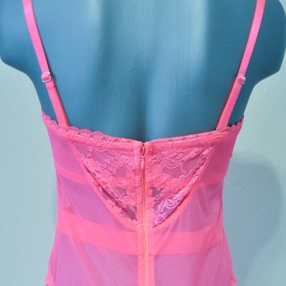 VICTORIAS SECRET GARTER LINGERIER 34B TEDDY SLIP - Picture 4 of 7